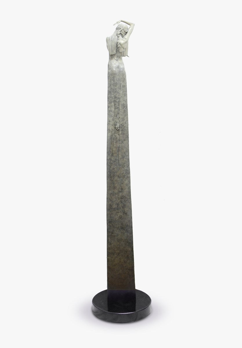 Amara (Floor Standing)