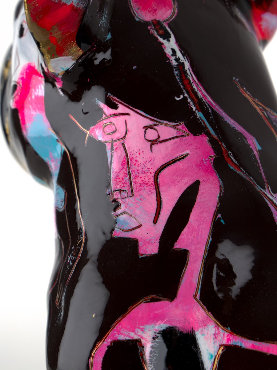 Doggy (Detail2)