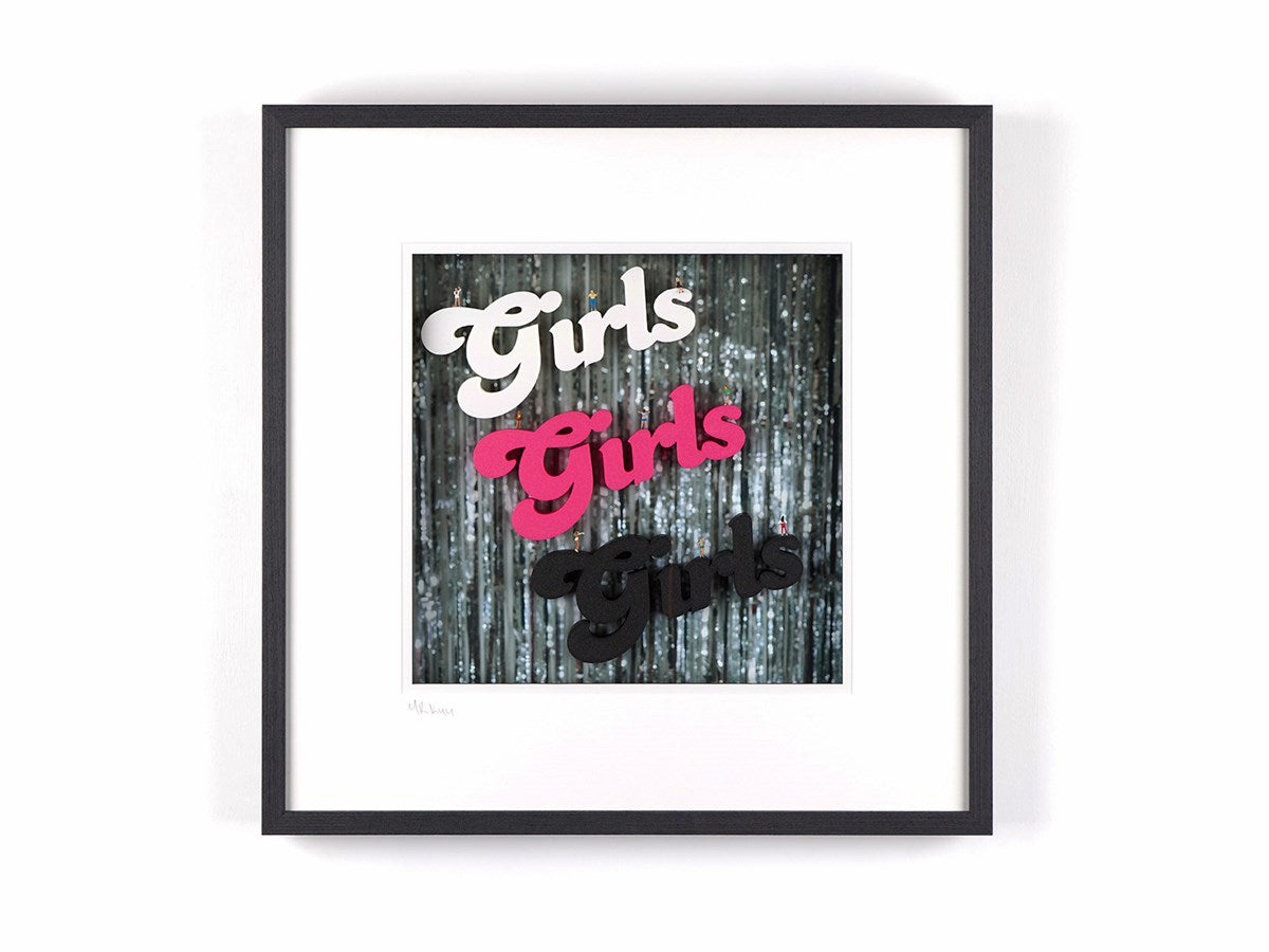Girls,Girls,Girls (Roomset)