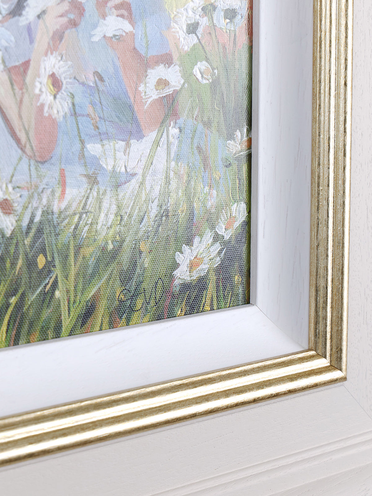 Daisy Whispers