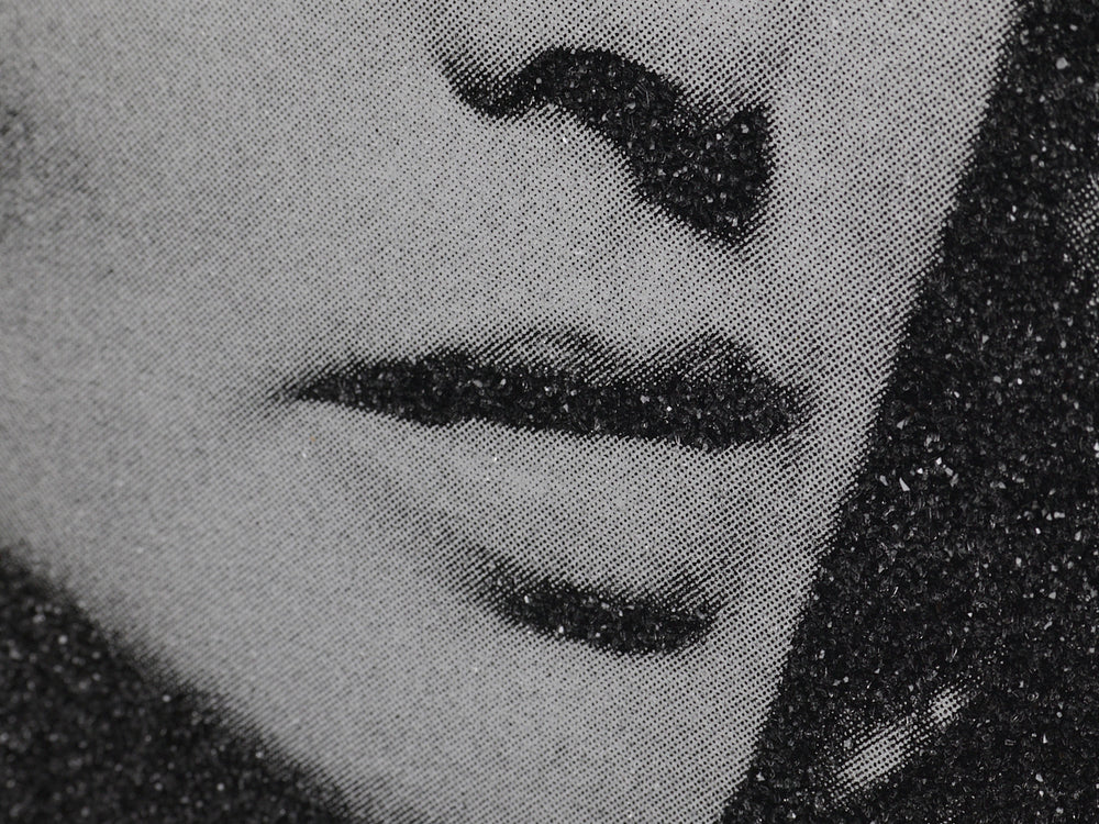 Elizabeth Taylor, 2019 Siren Black