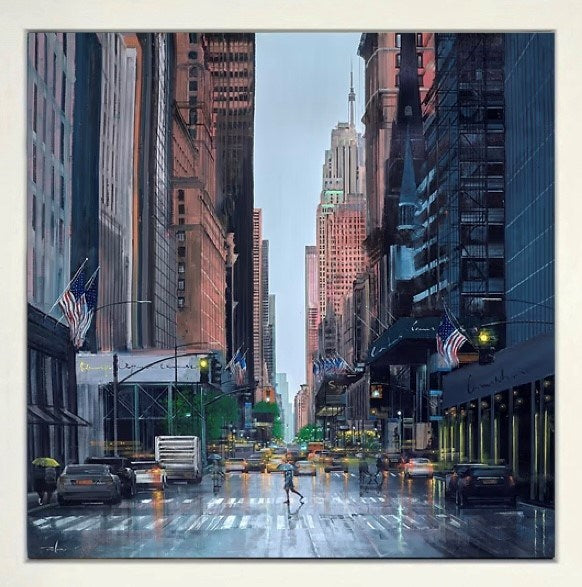 The Midtown Beauty (Framed)
