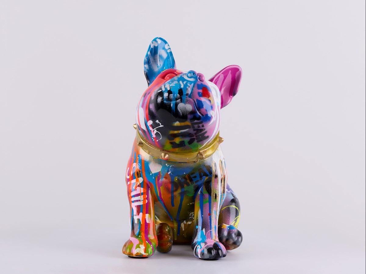 Bulldog - Love Always Wins