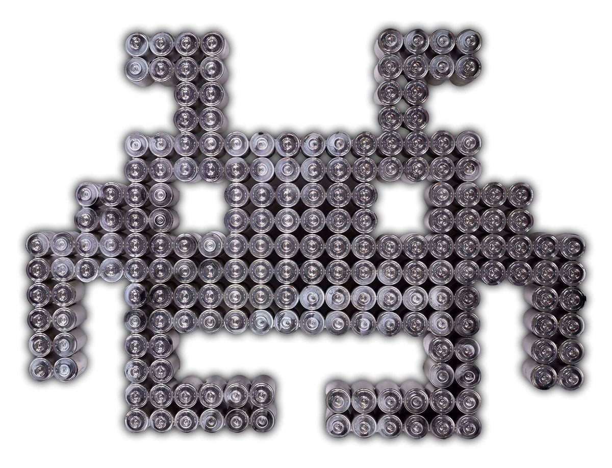 Large Invader (silver)