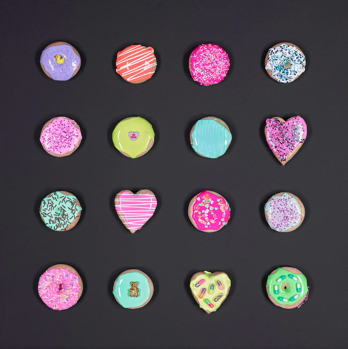 Glazed Happiness (16 donuts)