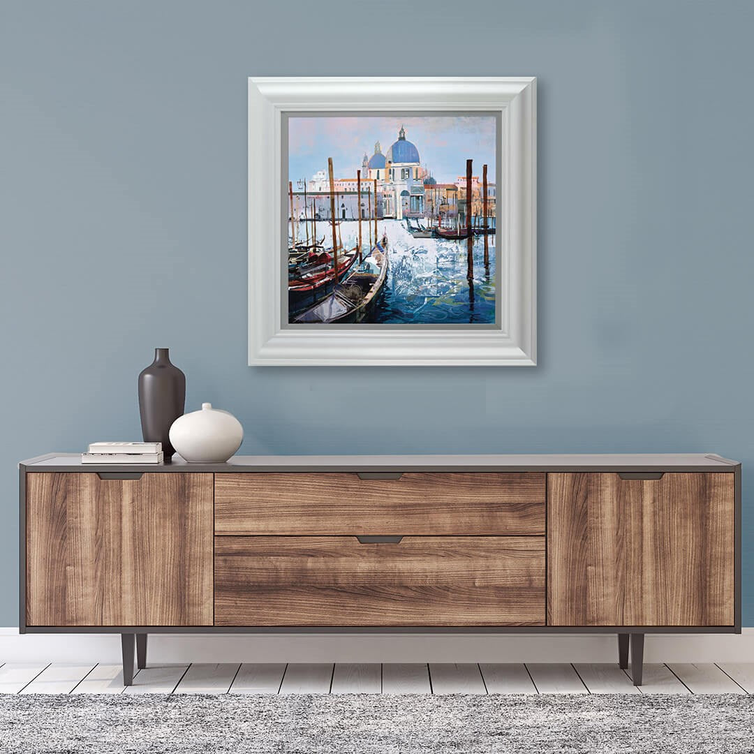 Venetian Vista (Roomset)