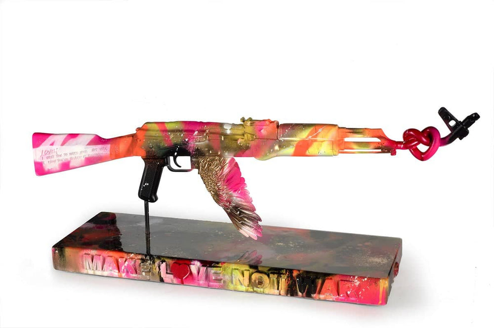 Make Love Not War (Graffiti)